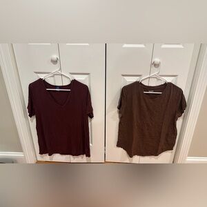 Old Navy Women's 2 short sleeves and 1 long sleeves bundle